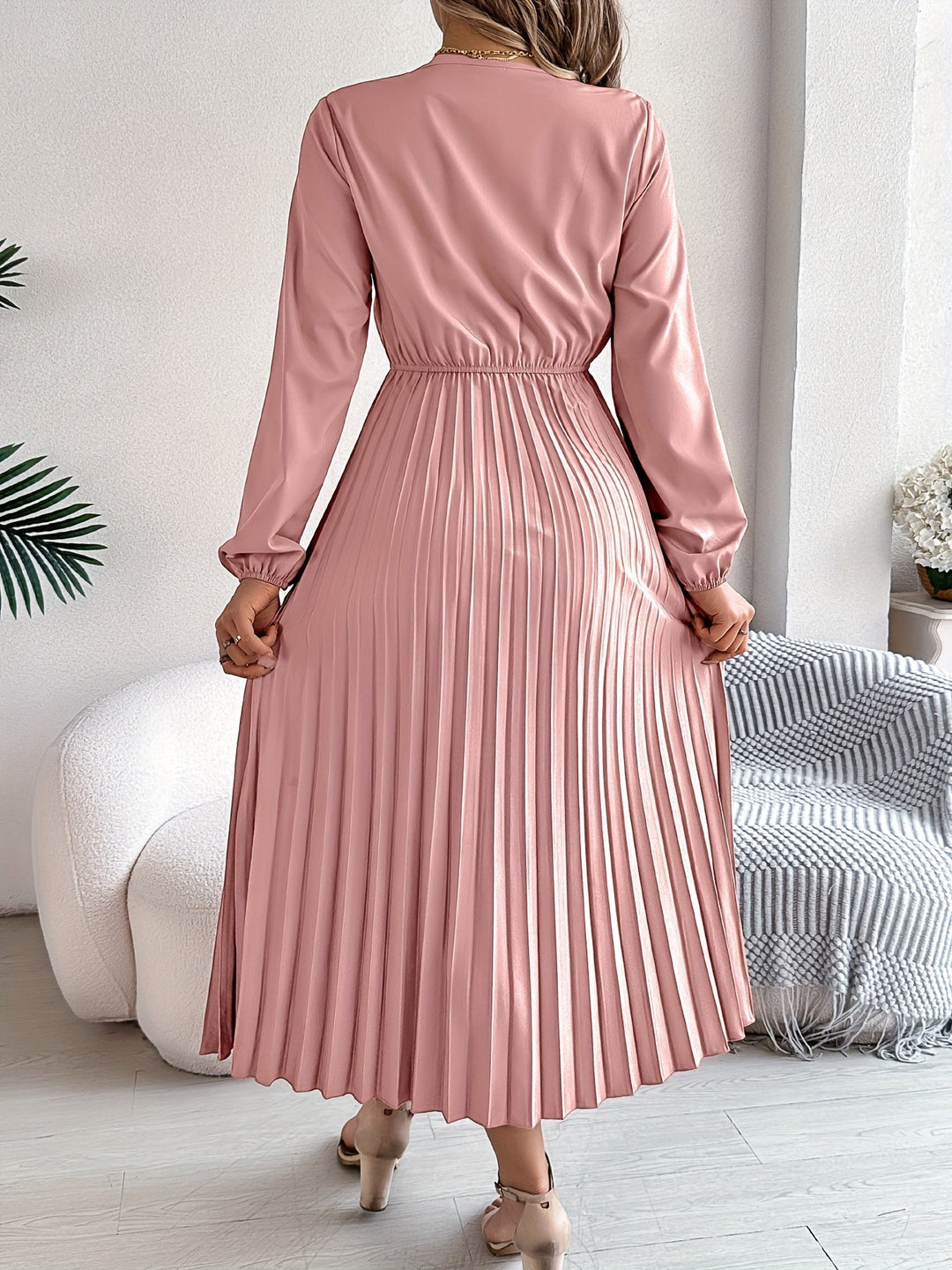 Rosalind Quinn | Lace V-Neck A-Line Dress