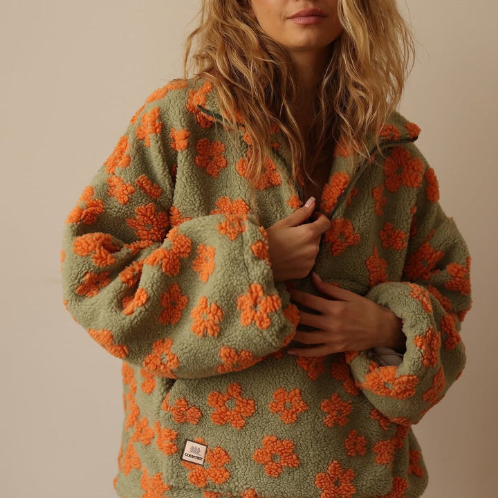 Vivian – The Cozy Floral Fleece