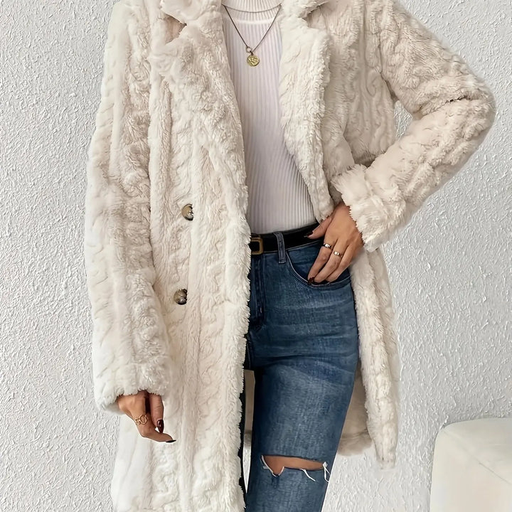 Women's Teddy Bear Winter Coat Double Row Button Turn-down Collar Short Length Five Sleeve Bangle Style Korean Casual Fashion